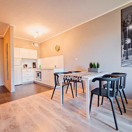 E-Apartamenty Koscielna 30 Poznań Buitenkant foto